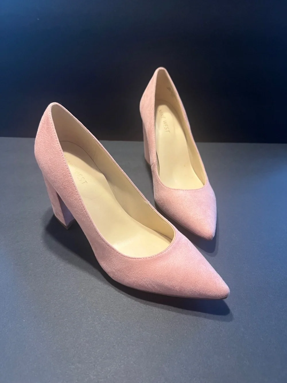 Nine West Pink Suede Pumps US 7M